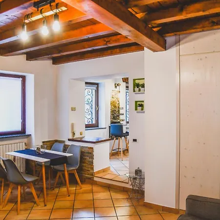 Vittoria House Holiday home *