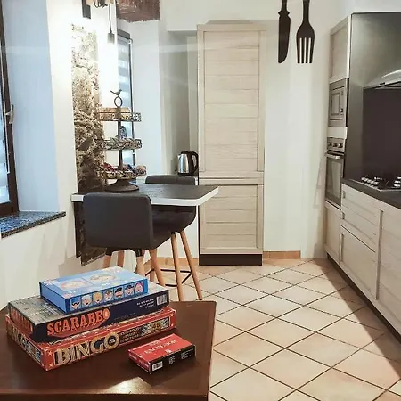 Nyaraló Vittoria House Stresa