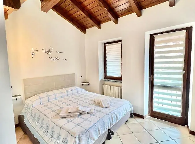 Vittoria House * Stresa